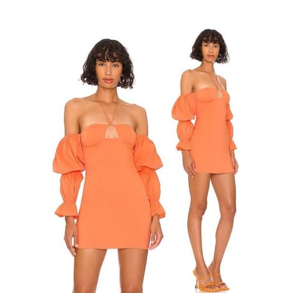 NWT More To Come Maxine Off The Shoulder Dress Size Medium - Picture 1 of 6